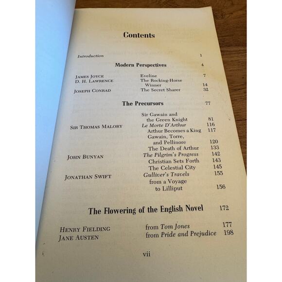 English Tradition Non-Fiction by Joyce, James Paperback - Picture 4 of 6